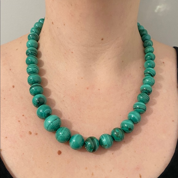 Vintage Malachite Bead Necklace - Picture 14 of 14